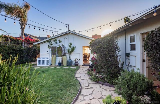629 Fourth St, Encinitas, CA 92024