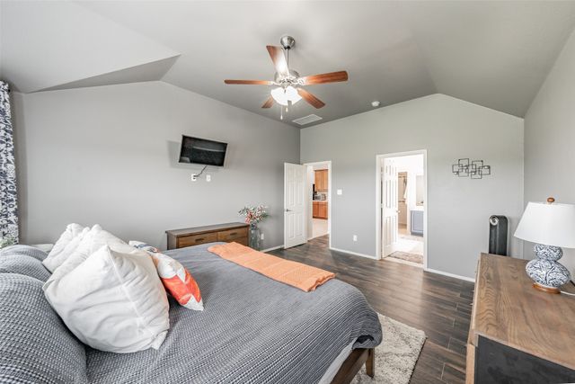 245 Cedar Crest Drive, Justin, TX 76247