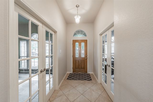 245 Cedar Crest Drive, Justin, TX 76247