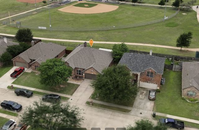 245 Cedar Crest Drive, Justin, TX 76247