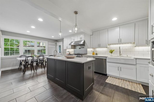 26 Brookdale Road, Bloomfield, NJ 07003