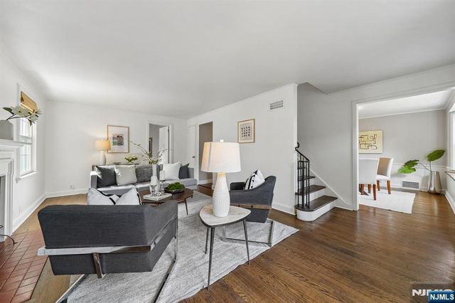 26 Brookdale Road, Bloomfield, NJ 07003
