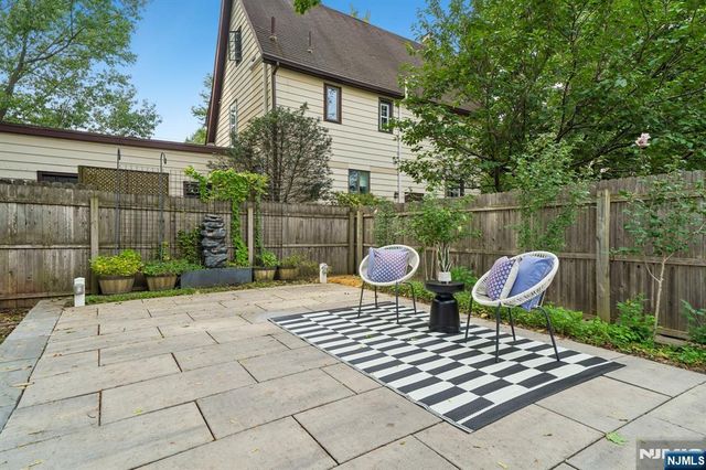 26 Brookdale Road, Bloomfield, NJ 07003