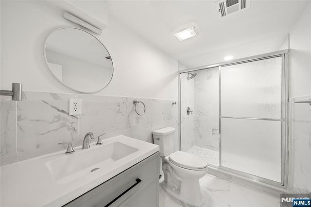 21 John Street, Little Ferry, NJ 07643