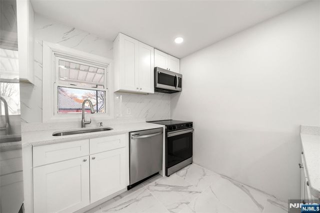 21 John Street, Little Ferry, NJ 07643