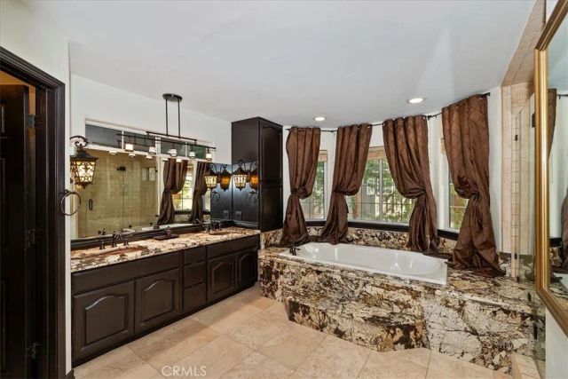 24048 Altdorf Drive, Crestline, CA 92325