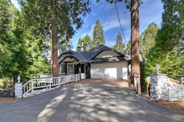 24048 Altdorf Drive, Crestline, CA 92325