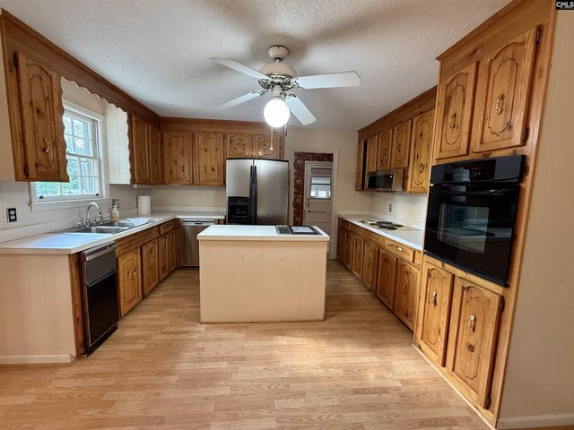 2600 Emanuel Church Road, West Columbia, SC 29170