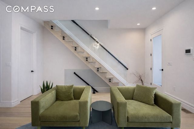 319 Hawthorne Street, New York City, NY 11225