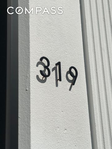 319 Hawthorne Street, New York City, NY 11225