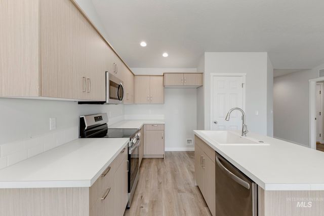 1708 N Birch St, Jerome, ID 83338