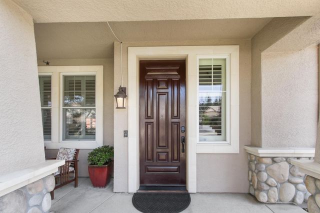 5950 Tanus Cir, Rocklin, CA 95677