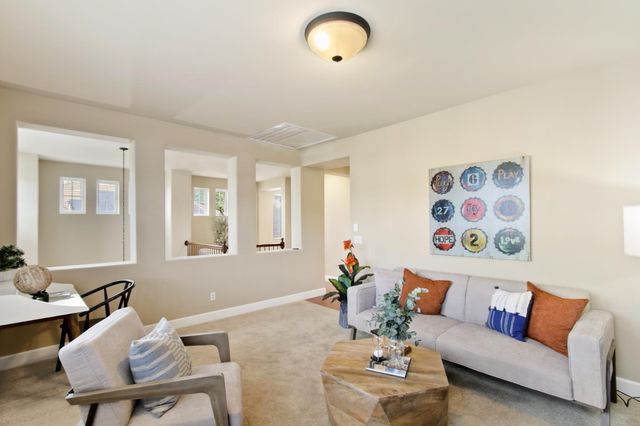 5950 Tanus Cir, Rocklin, CA 95677