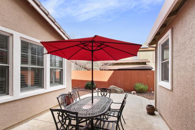 5950 Tanus Cir, Rocklin, CA 95677