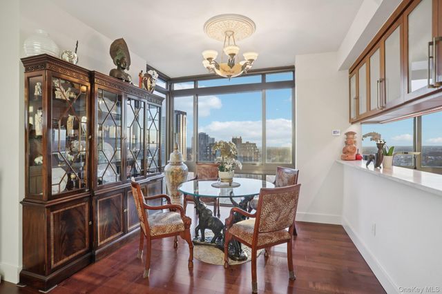 175 Huguenot Street 2403, New Rochelle, NY 10801