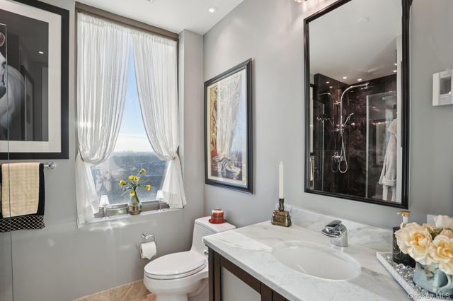 175 Huguenot Street 2403, New Rochelle, NY 10801