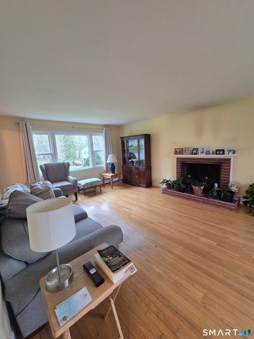 150 Northview Drive, South Windsor, CT 06074