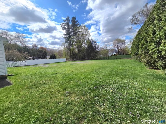 150 Northview Drive, South Windsor, CT 06074