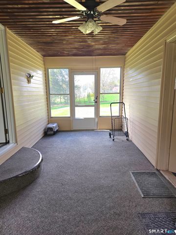 150 Northview Drive, South Windsor, CT 06074