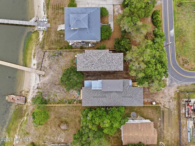 1132 S Seabreeze Road, Wilmington, NC 28409