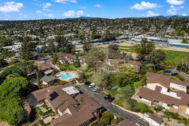 6050 Henderson Drive 33, La Mesa, CA 91942