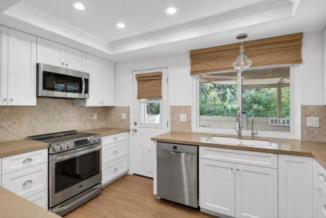 6050 Henderson Drive 33, La Mesa, CA 91942