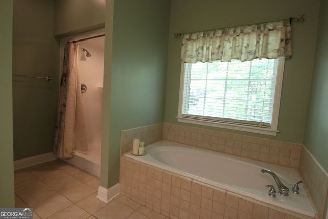 450 Deer Creek Drive, Forsyth, GA 31029