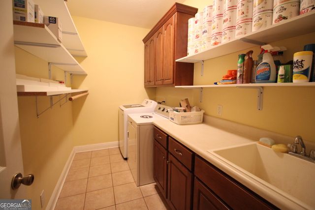 450 Deer Creek Drive, Forsyth, GA 31029