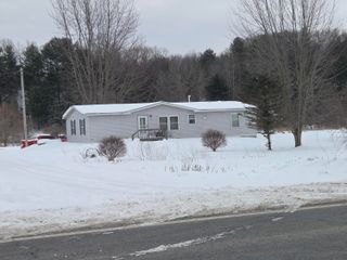 13774 S Maple Island Road, Bridgeton Twp, MI 49457