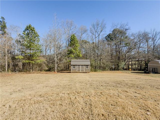 233 Poppyfield Farm Drive, Good Hope, GA 30641