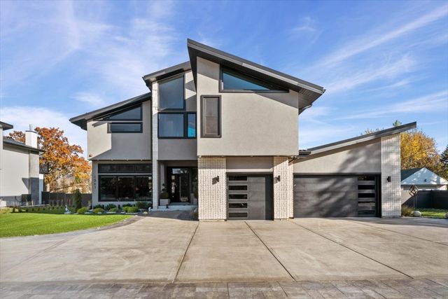 1341 Pfingsten Road, Northbrook, IL 60062