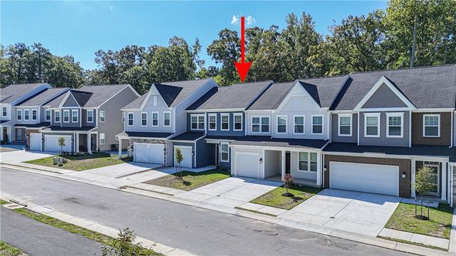 4084 Isaac CIR, Williamsburg, VA 23188