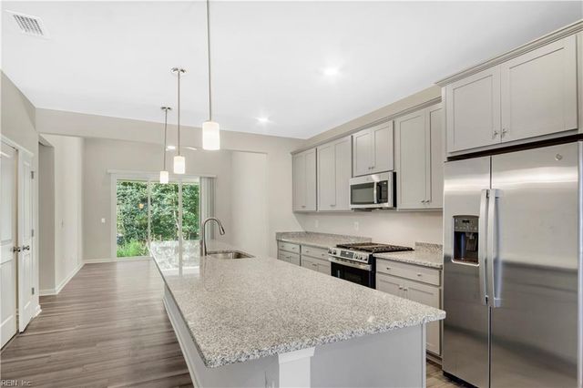 4084 Isaac CIR, Williamsburg, VA 23188