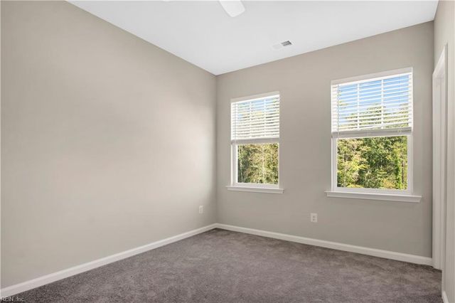 4084 Isaac CIR, Williamsburg, VA 23188