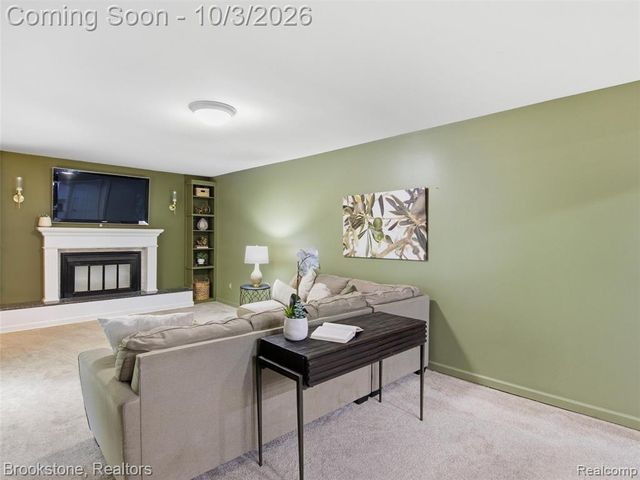 53881 Luann Drive, Shelby Twp, MI 48316