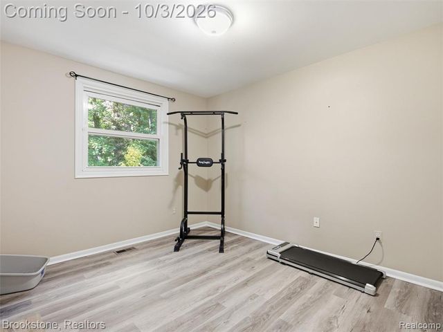 53881 Luann Drive, Shelby Twp, MI 48316