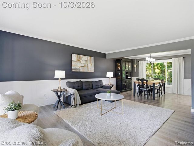 53881 Luann Drive, Shelby Twp, MI 48316