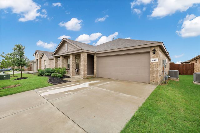 16561 Portage Street, Justin, TX 76247