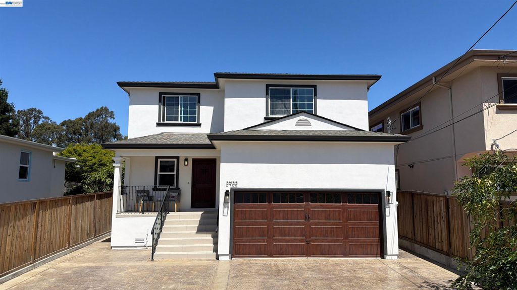 3933 Midvale Ave, Oakland, CA 94602