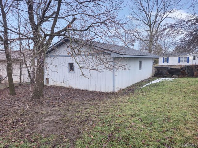 295 Oriole Street, Lapeer, MI 48446