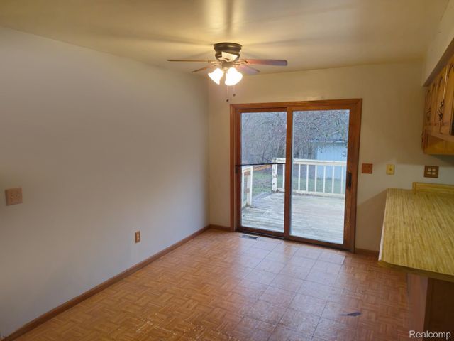 295 Oriole Street, Lapeer, MI 48446