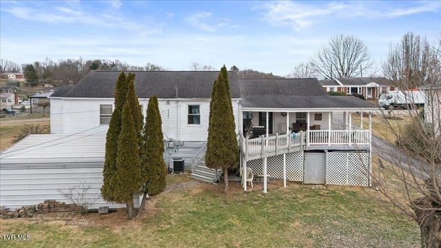 320 Sherwood Road, Bristol, VA 24201