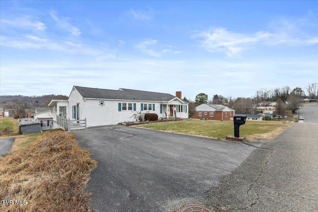 320 Sherwood Road, Bristol, VA 24201