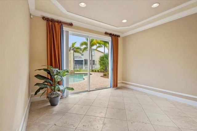 2335 NW Via Della Court, Port St. Lucie, Port St Lucie, FL 34986