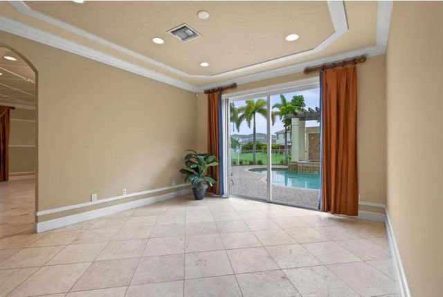 2335 NW Via Della Court, Port St. Lucie, Port St Lucie, FL 34986