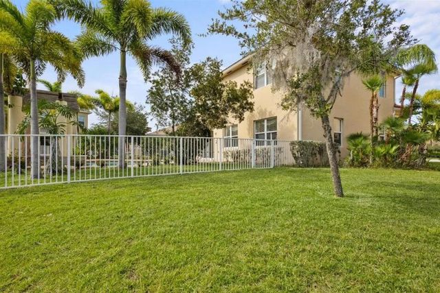 2335 NW Via Della Court, Port St. Lucie, Port St Lucie, FL 34986