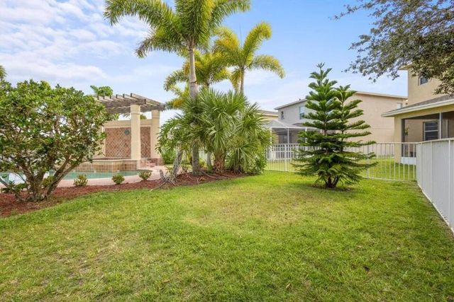 2335 NW Via Della Court, Port St. Lucie, Port St Lucie, FL 34986