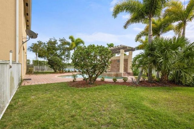 2335 NW Via Della Court, Port St. Lucie, Port St Lucie, FL 34986