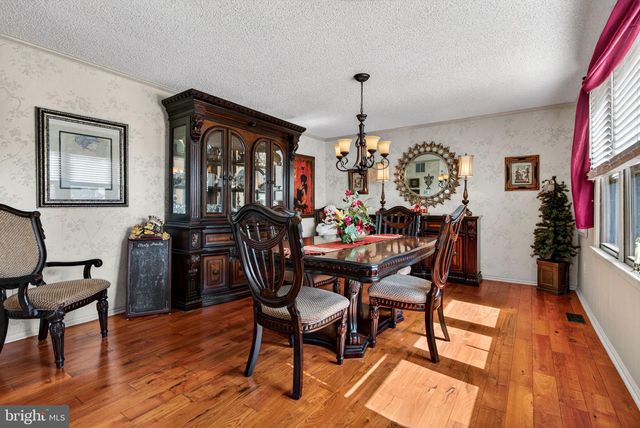 123 UNION MILL TER, Mount Laurel, NJ 08054