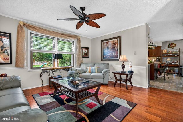 123 UNION MILL TER, Mount Laurel, NJ 08054